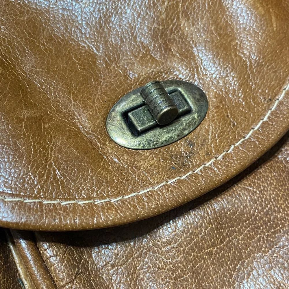 Piatto Vintage Brown Leather Crossbody Bag